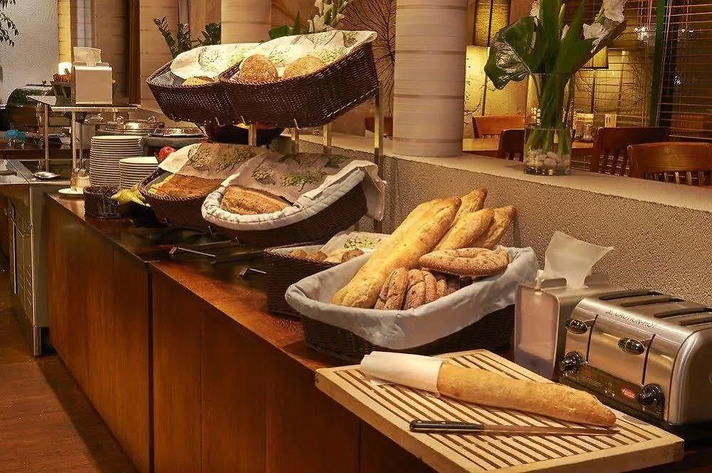 **** Hotel Scandic Helsinki Aviapolis Vantaa Finland